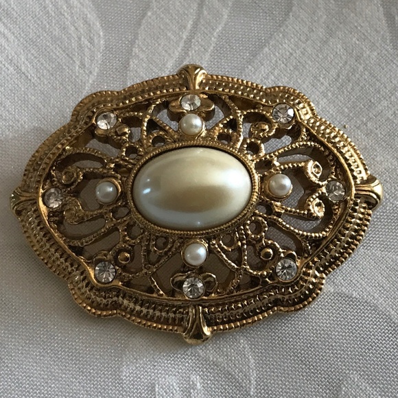 3 vintage Brooches - Picture 6 of 6